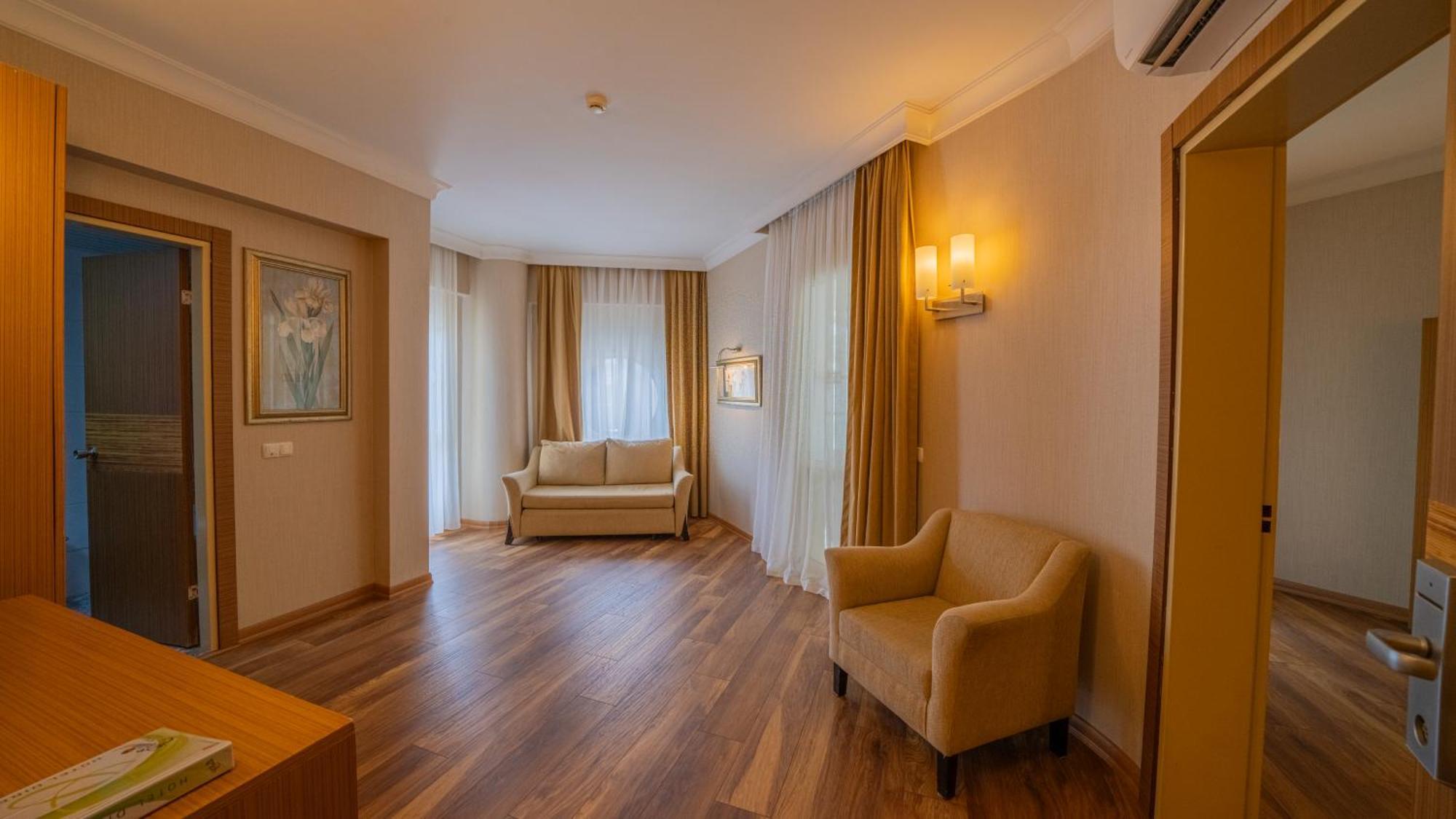 Grand Cettia Hotel Marmaris Exterior photo